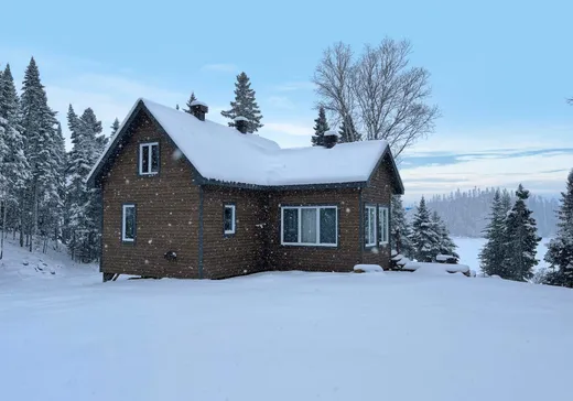 House for sale - 2 Lac de l'Algonquin, Lac-Edouard, G0X 3N0
