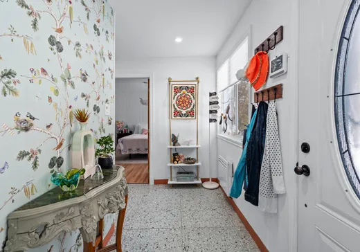 House for sale - 427 Rue du Tour-du-Lac, Saint-Colomban, J5K 2J9