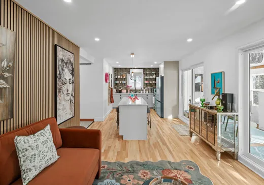 House for sale - 427 Rue du Tour-du-Lac, Saint-Colomban, J5K 2J9