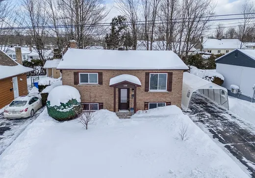 Bungalow for sale - 128 Rue Roger-Boisvert, Sherbrooke, J1G4G6