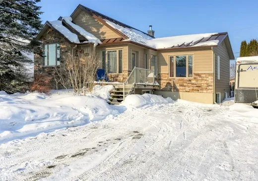 House for sale - 1085 Rue des Écoliers, Alma, G8B 7W1