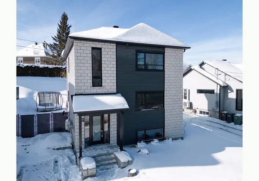 Maison à étages à vendre - 880 Rue Roger-Caron, Fleurimont, J1E0L4