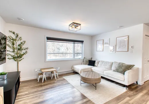 Maison à vendre - 880 Rue Roger-Caron, Fleurimont, J1E 0L4