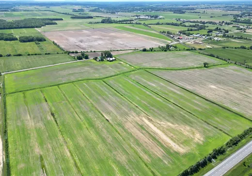 Fermette à vendre - Z 5e Rang E., Drummondville, J2B6V2