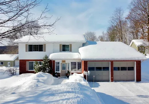 Two or more stories for sale - 148 Av. Thorne, Témiscaming, J0Z3R0