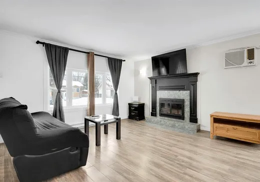 Maison à vendre - 2140 Tsse Jourdain, Sainte-Sophie, J5J 1K1