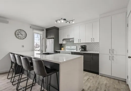 Bungalow à vendre - 1155 Rue Larche, Lebourgneuf, G2K1P1