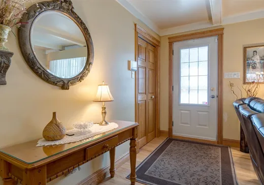 Maison à vendre - 2103 Rue du Parc, Massueville, J3R 4T6