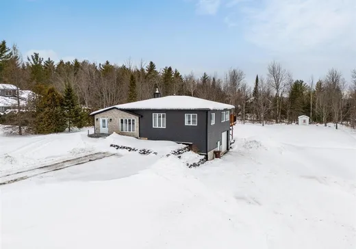 Maison à vendre - 120 Rue des Villas, Sherbrooke, J1N 3H4