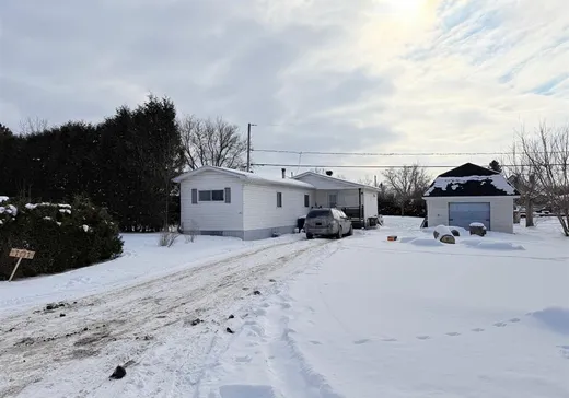 Bungalow à vendre - 101 Rue Gérard-L'Écuyer, Saint-Jean-sur-Richelieu, J2Y1C1