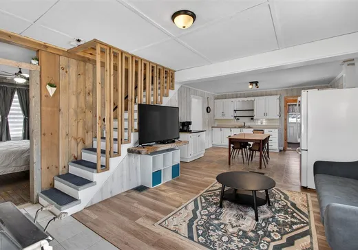 Maison à vendre - 1894 Rue du Village, Val Morin, J0T 2T0