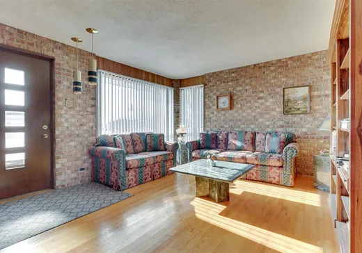 Maison à vendre - 8785 Av. Robert, Laval (Saint-François), H7A 1H8