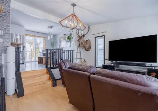 Maison à vendre - 567 Rue Manick, Lac-St-Charles, G3G 1X2