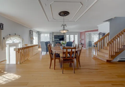 Maison à vendre - 1368 Boul. Bona-Dussault, Saint-Marc-des-Carrières, G0A 4B0