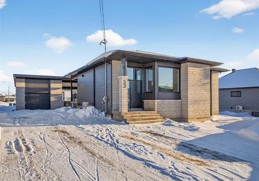 Bungalow for sale - 53 Rue du Bocage, St-Anselme, G0R2N0