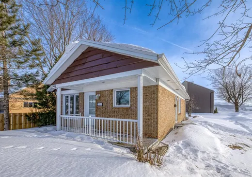 Bungalow à vendre - 260 Rue Brassens, Beauport, G1C5L5