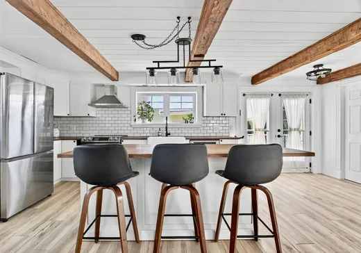 Two or more stories for sale - 46 Rue Principale, St-Raphael-de-Bellechasse, G0R4C0