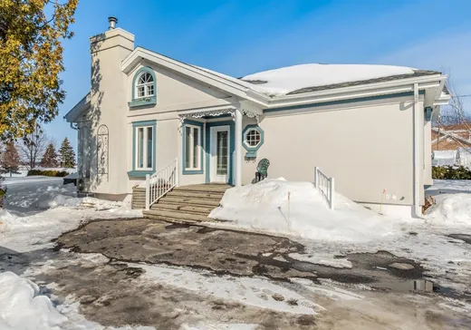 Maison à vendre - 283 Rue George, Massueville, J3P 1E3