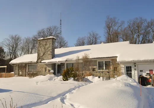 Maison à vendre - 11 Rue Beaudry, Knowlton, J0E 1V0