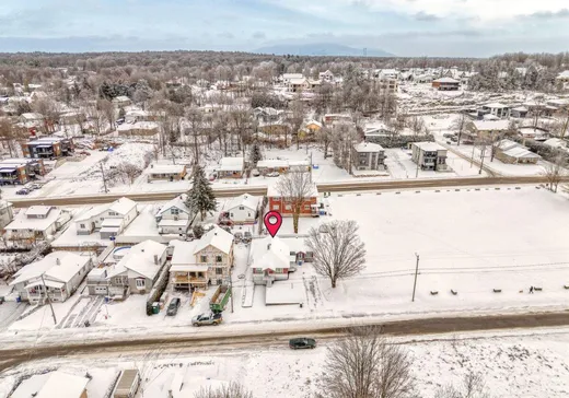 Maison à vendre - 465 Rue Bourbeau, Granby, J2G 7B7