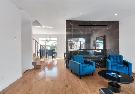 Maison à vendre - 327 Rue Louis-Jolliet, Terrebonne, J6K 0K1