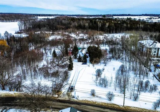 Maison à étages à vendre - 120 Rue Principale, Grenville, J0V1J0