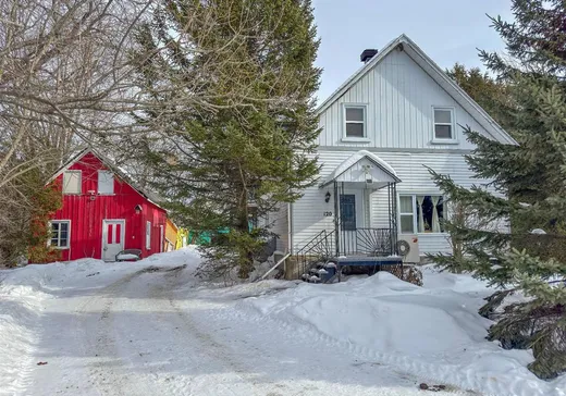 Maison à vendre - 120 Rue Principale, Grenville, J0V 1J0