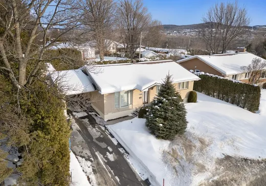 Maison à vendre - 160 Rue des Érables, Sherbrooke, J1L 1E6