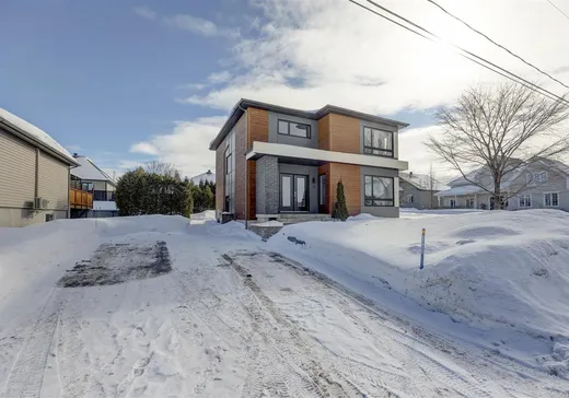 Maison à vendre - 36 Rue des Cerisiers, St-Apollinaire, G0S 2E0
