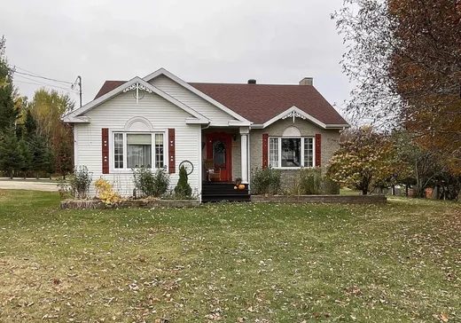 Maison à vendre - 23 Route 271 S., Saint-Jacques de Leeds, G0N 1J0