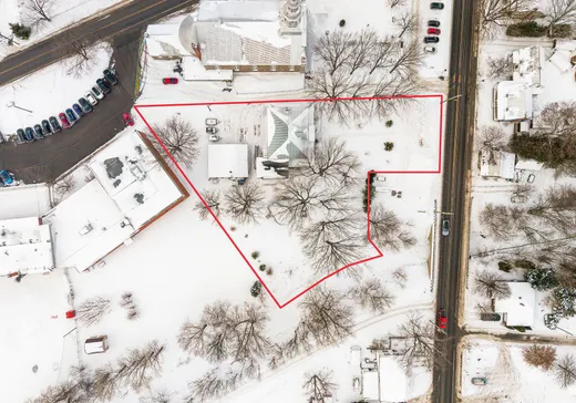 Maison à vendre - 500 Rue Principale, Saint-Jean-sur-Richelieu, J0J 1X0