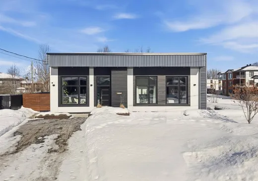 Bungalow for sale - 585 Rue du Sylvaner, Drummondville, J2B0S7