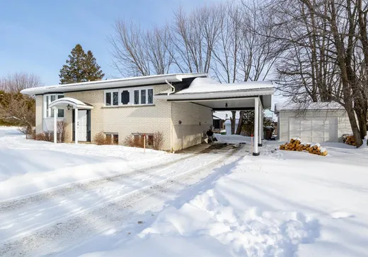 Maison à vendre - 4312 Rue Lauzon, Lac-Mégantic, G6B 1P3