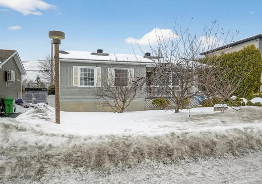 House for sale - 10 Rue Thibert, Delson, J5B 1S9