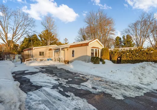 Mobile Home for sale - 530 26e avenue du Domaine, Sainte-Marthe-sur-le-Lac, J0N1P0