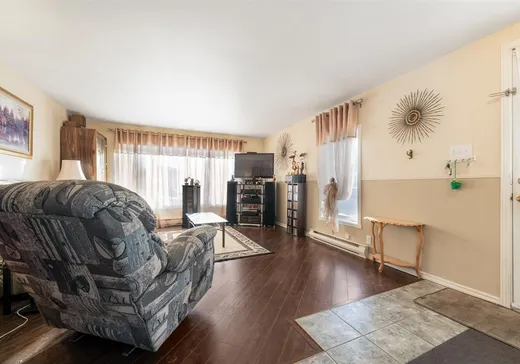 Loft for sale - 530 26e avenue du Domaine, Sainte-Marthe-sur-le-Lac, J0N 1P0