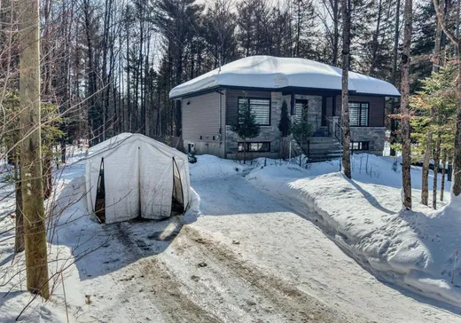 Maison à vendre - 302 Rue Boyd, Sainte-Sophie, J5J 1G3