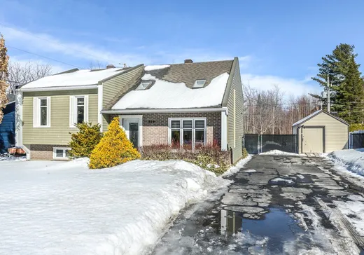 Maison à étages à vendre - 519 Rue Bernard, Mont-Saint-Hilaire, J3H5L6