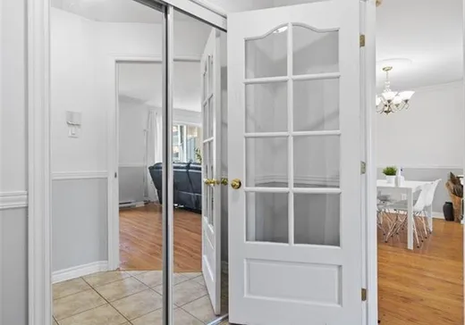 Condo à vendre - 4965 Av. Colomb, App. 202, Brossard, J4Z 3T2