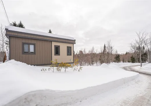 Bungalow à vendre - 7 Av. du Parc, Gore, J0V1K0