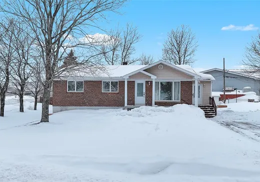 Maison à vendre - 30 Place des Lilas, Rimouski, G5M 1B9