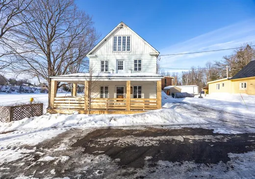 Maison à vendre - 3 Av. St-Joseph, Saint-Ours, J0G 1P0