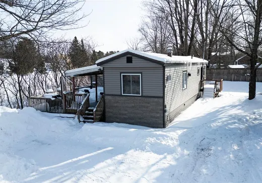 Loft à vendre - 9 Rue Gagné, Bromont, J2L 1W1