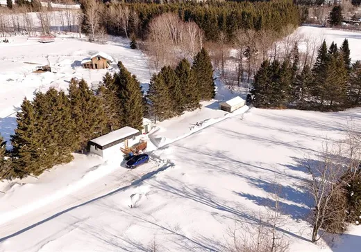 Loft à vendre - 571 Av. Royale, St-Tite-Des-Caps, G0A 4J0