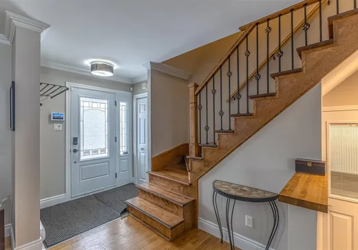 Maison à vendre - 26 Boul. Léon-Couture, Saint-Christophe-D'Arthabaska, G6R 0J7