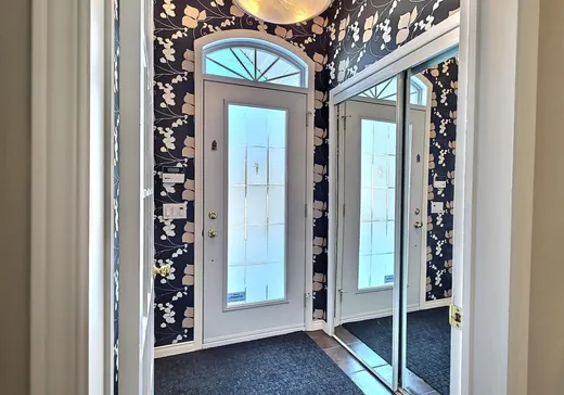 Maison à vendre - 504 Rue Alphonse-Desjardins, Montréal (Nord), J1X 7H6