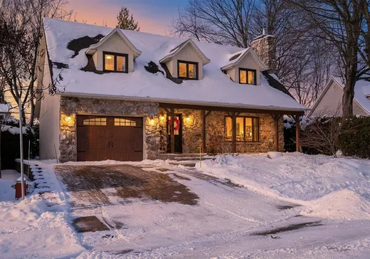 Maison à étages à vendre - 870 Rue Drouin, Laval (Sainte-Dorothee), H7X2X4