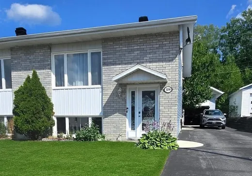 Bungalow à vendre - 309B Rue de la Montagne, Témiscaming, J0Z3R0