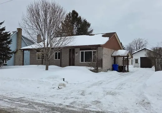 Maison à vendre - 12 Rue de Gentilly, Gatineau, J8R 2E7