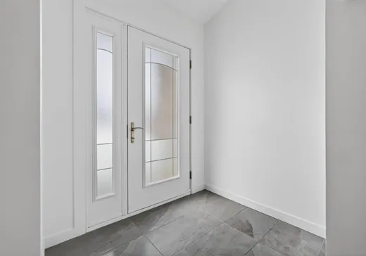 Maison à vendre - 165 Rue L.-S.-Parizeau, Les Coteaux, J7X 1A2